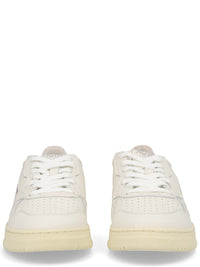 Autry "Medalist Low" Sneaker